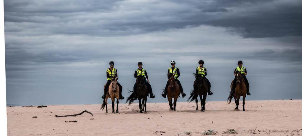 2024_HorsePatrol_MosselBayBeaches