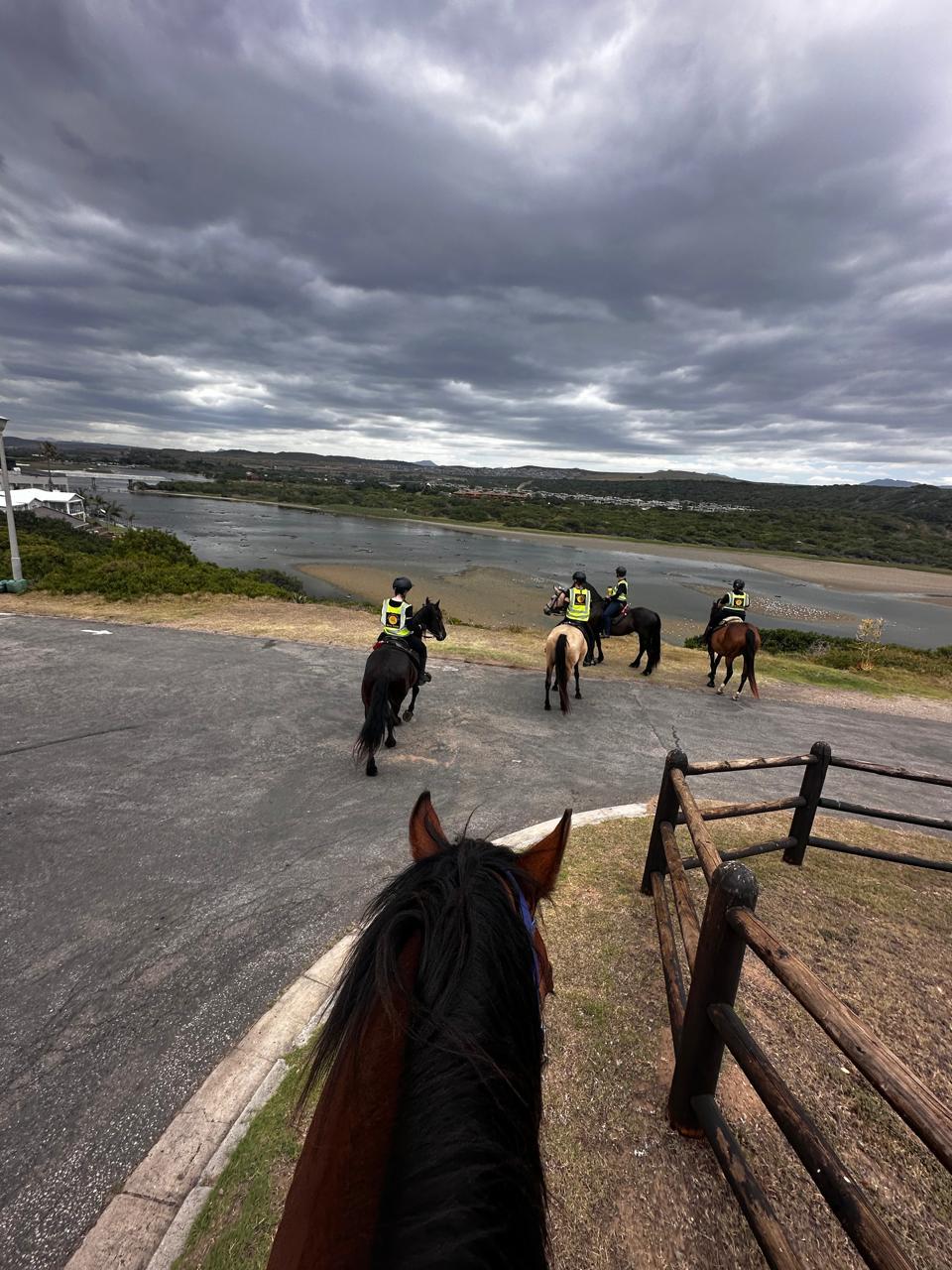 2024_HorsePatrol_MosselBayBeaches